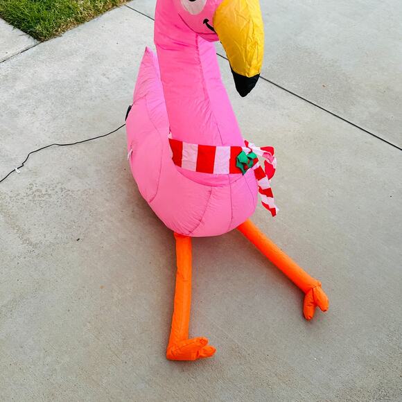 3.5 Ft LED Flamingo Christmas Inflatable w Antlers & Holiday Scarf - Picture 7 of 7